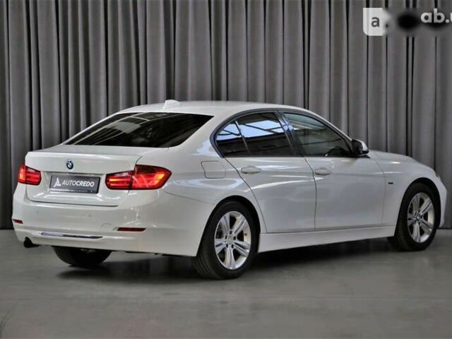 БМВ 3 Серия, объемом двигателя 2 л и пробегом 235 тыс. км за 15800 $, фото 6 на Automoto.ua