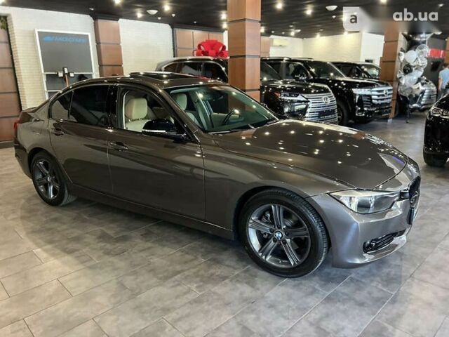 БМВ 3 Серия, объемом двигателя 2 л и пробегом 122 тыс. км за 15900 $, фото 15 на Automoto.ua