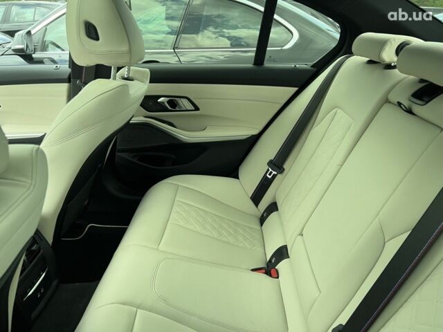 БМВ 3 Серия, объемом двигателя 2 л и пробегом 10 тыс. км за 74107 $, фото 8 на Automoto.ua