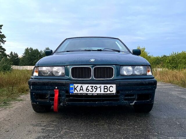 БМВ 3 Серия, объемом двигателя 16 л и пробегом 310 тыс. км за 1700 $, фото 9 на Automoto.ua