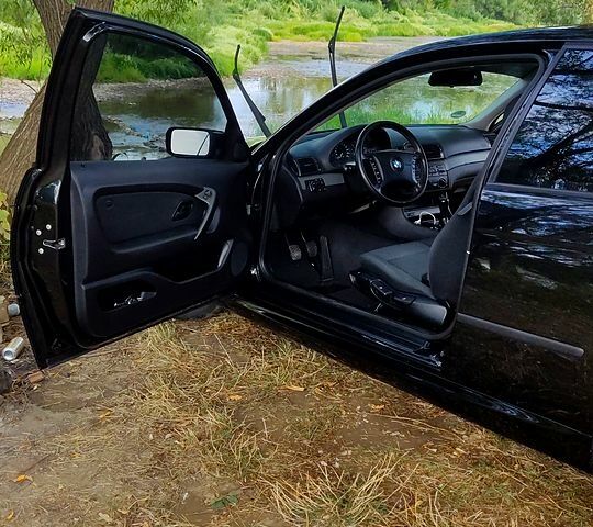 БМВ 3 Серия, объемом двигателя 1.8 л и пробегом 205 тыс. км за 6500 $, фото 2 на Automoto.ua
