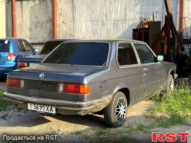 БМВ 3 Серия, объемом двигателя 2 л и пробегом 0 тыс. км за 599 $, фото 3 на Automoto.ua