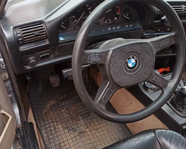 БМВ 3 Серия, объемом двигателя 1.8 л и пробегом 100 тыс. км за 2599 $, фото 11 на Automoto.ua