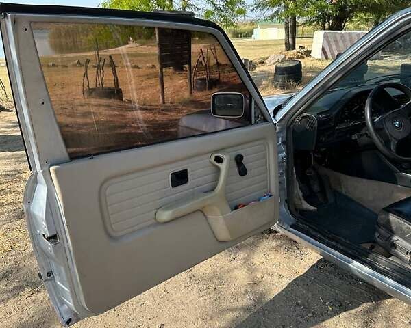 БМВ 3 Серия, объемом двигателя 1.8 л и пробегом 100 тыс. км за 2599 $, фото 8 на Automoto.ua