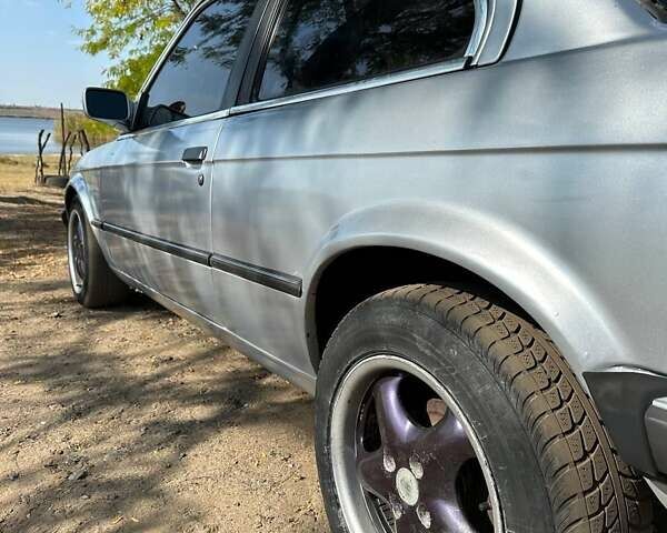 БМВ 3 Серия, объемом двигателя 1.8 л и пробегом 100 тыс. км за 2599 $, фото 6 на Automoto.ua