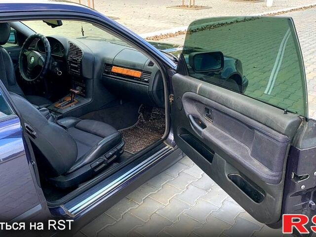 БМВ 3 Серия, объемом двигателя 2 л и пробегом 197 тыс. км за 4200 $, фото 4 на Automoto.ua