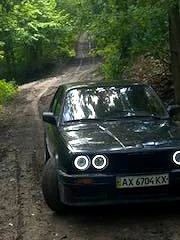 БМВ 3 Серия, объемом двигателя 1.8 л и пробегом 250 тыс. км за 1750 $, фото 11 на Automoto.ua