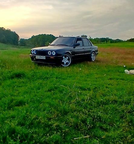 БМВ 3 Серия, объемом двигателя 1.8 л и пробегом 250 тыс. км за 1750 $, фото 9 на Automoto.ua