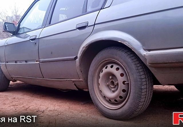 БМВ 3 Серія, об'ємом двигуна 1.8 л та пробігом 0 тис. км за 900 $, фото 3 на Automoto.ua