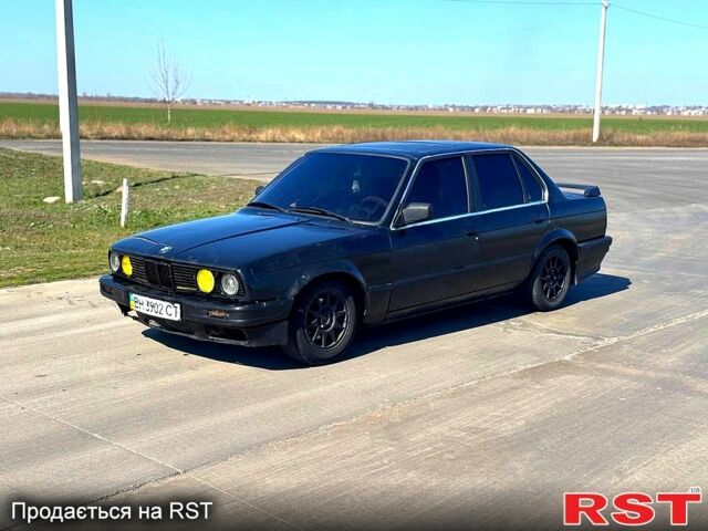 БМВ 3 Серия, объемом двигателя 18 л и пробегом 0 тыс. км за 1300 $, фото 1 на Automoto.ua