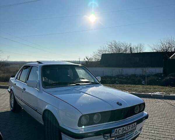 БМВ 3 Серия, объемом двигателя 1.8 л и пробегом 180 тыс. км за 1599 $, фото 1 на Automoto.ua