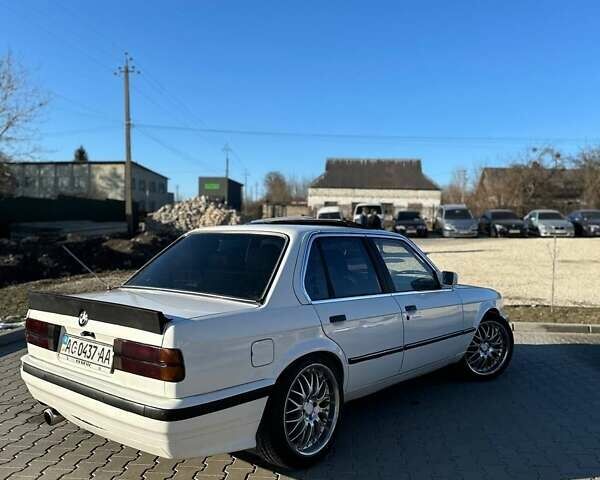 БМВ 3 Серия, объемом двигателя 1.8 л и пробегом 180 тыс. км за 1599 $, фото 10 на Automoto.ua