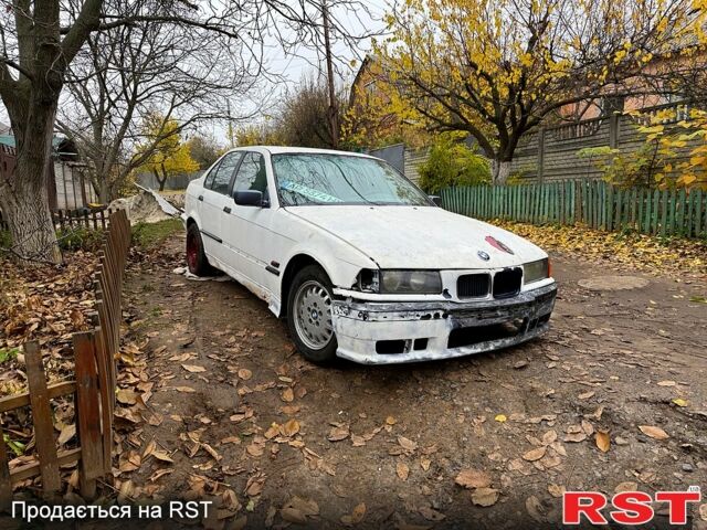 БМВ 3 Серия, объемом двигателя 1.8 л и пробегом 280 тыс. км за 850 $, фото 1 на Automoto.ua