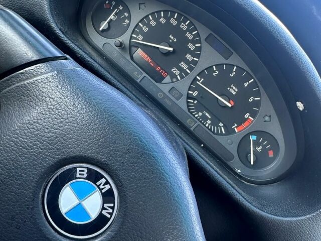 БМВ 3 Серія, об'ємом двигуна 25 л та пробігом 200 тис. км за 2500 $, фото 2 на Automoto.ua