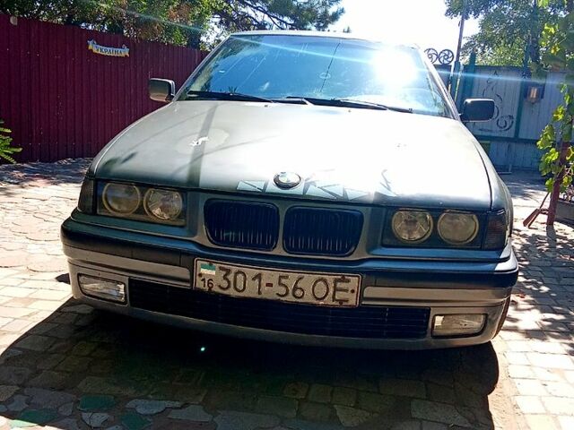 БМВ 3 Серия, объемом двигателя 2.5 л и пробегом 0 тыс. км за 2200 $, фото 2 на Automoto.ua