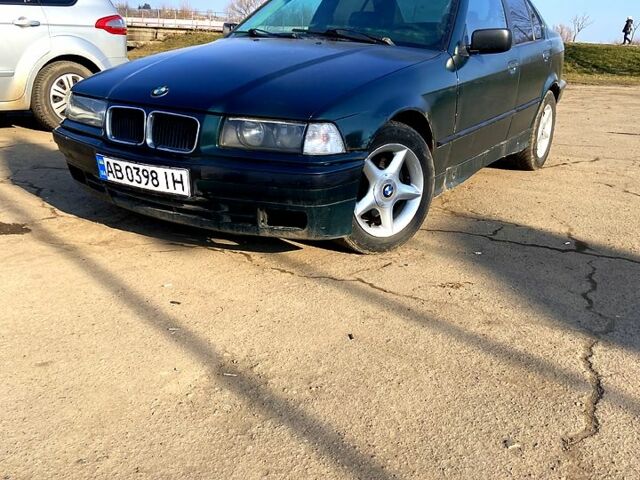 БМВ 3 Серия, объемом двигателя 16 л и пробегом 350 тыс. км за 2100 $, фото 2 на Automoto.ua