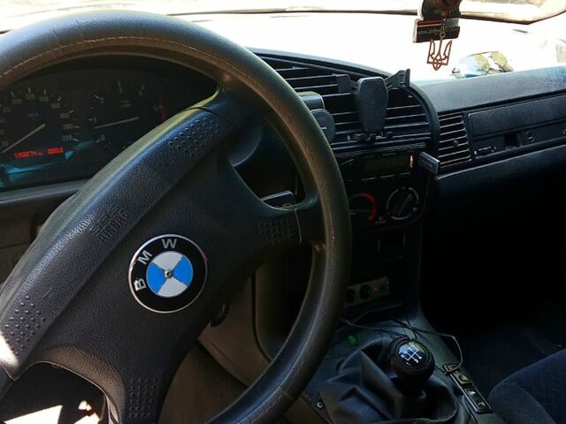 БМВ 3 Серия, объемом двигателя 2.5 л и пробегом 0 тыс. км за 2200 $, фото 1 на Automoto.ua