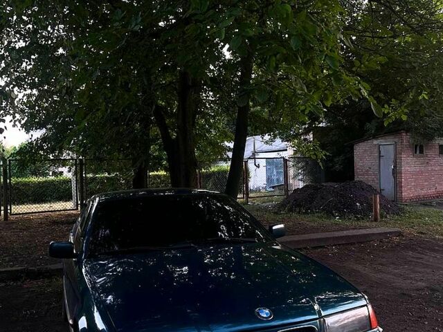БМВ 3 Серия, объемом двигателя 2.5 л и пробегом 325 тыс. км за 3000 $, фото 3 на Automoto.ua