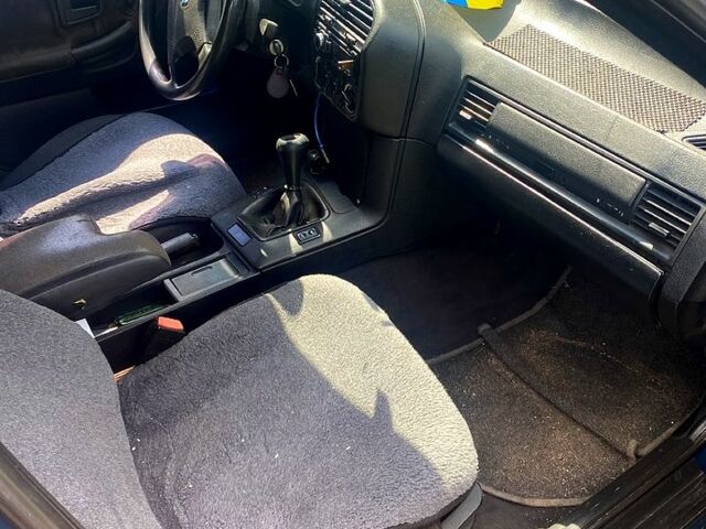 БМВ 3 Серия, объемом двигателя 2.5 л и пробегом 325 тыс. км за 3000 $, фото 5 на Automoto.ua