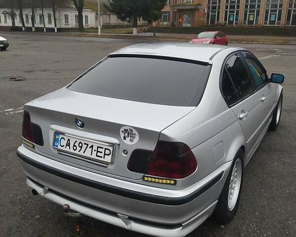 БМВ 3 Серия, объемом двигателя 1.9 л и пробегом 325 тыс. км за 3700 $, фото 4 на Automoto.ua