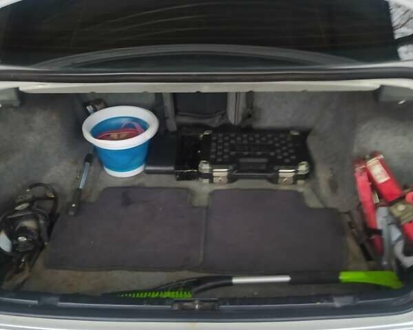 БМВ 3 Серия, объемом двигателя 1.9 л и пробегом 325 тыс. км за 3700 $, фото 9 на Automoto.ua