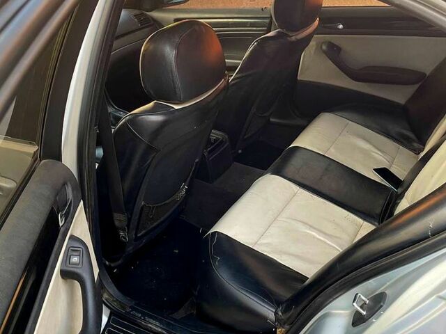 БМВ 3 Серія, об'ємом двигуна 2 л та пробігом 0 тис. км за 2900 $, фото 2 на Automoto.ua