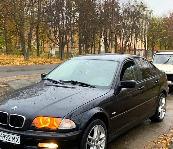 БМВ 3 Серія, об'ємом двигуна 1.9 л та пробігом 370 тис. км за 4700 $, фото 1 на Automoto.ua