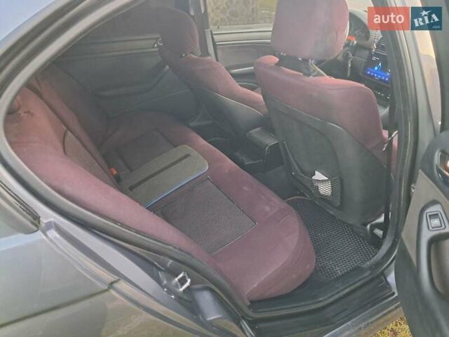 БМВ 3 Серія, об'ємом двигуна 2 л та пробігом 465 тис. км за 5999 $, фото 4 на Automoto.ua