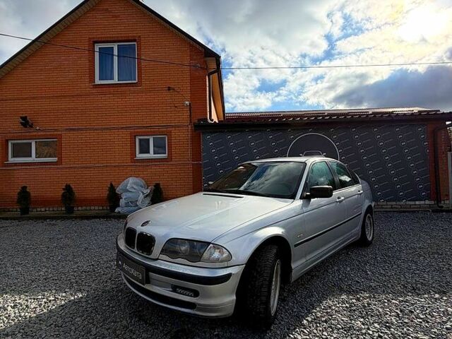 БМВ 3 Серия, объемом двигателя 2 л и пробегом 300 тыс. км за 3650 $, фото 1 на Automoto.ua