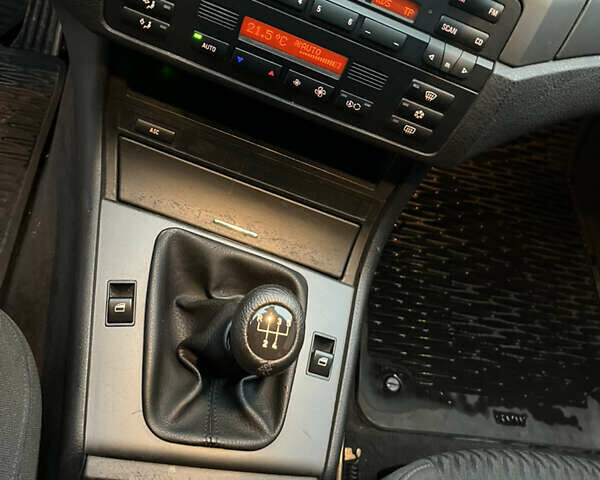 БМВ 3 Серия, объемом двигателя 1.9 л и пробегом 223 тыс. км за 6000 $, фото 18 на Automoto.ua