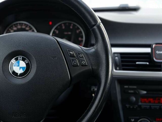 БМВ 3 Серия, объемом двигателя 2 л и пробегом 264 тыс. км за 5900 $, фото 18 на Automoto.ua