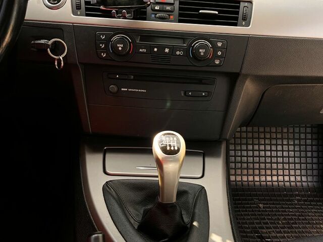 БМВ 3 Серия, объемом двигателя 2 л и пробегом 246 тыс. км за 6900 $, фото 11 на Automoto.ua