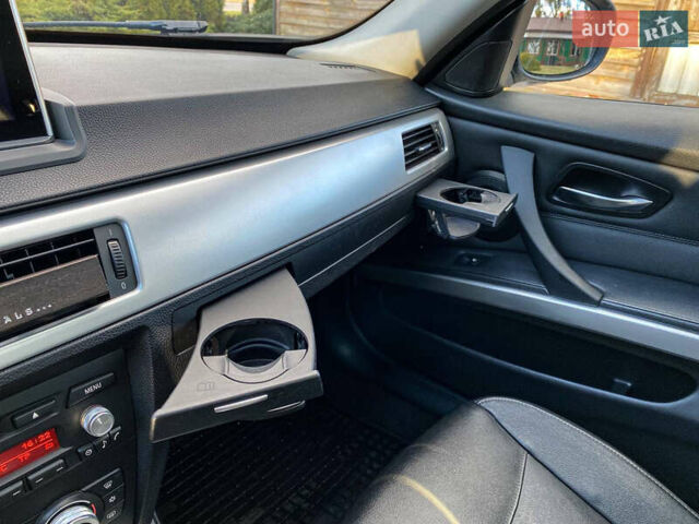 БМВ 3 Серия, объемом двигателя 3 л и пробегом 235 тыс. км за 9000 $, фото 9 на Automoto.ua