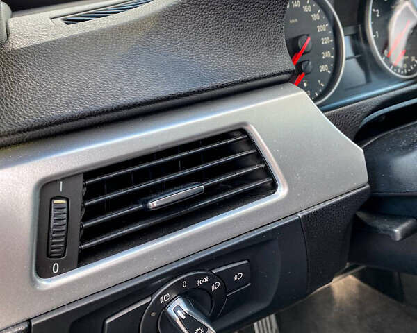 БМВ 3 Серия, объемом двигателя 3 л и пробегом 235 тыс. км за 9000 $, фото 4 на Automoto.ua
