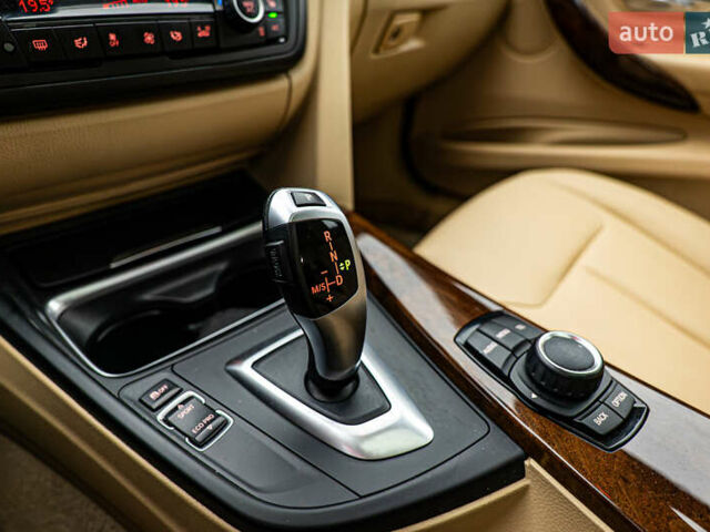 БМВ 3 Серия, объемом двигателя 2 л и пробегом 179 тыс. км за 11677 $, фото 17 на Automoto.ua