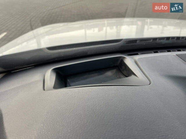 БМВ 3 Серія, об'ємом двигуна 2 л та пробігом 184 тис. км за 14500 $, фото 11 на Automoto.ua