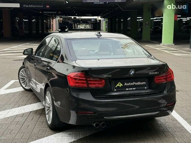 БМВ 3 Серия, объемом двигателя 2 л и пробегом 230 тыс. км за 13900 $, фото 7 на Automoto.ua