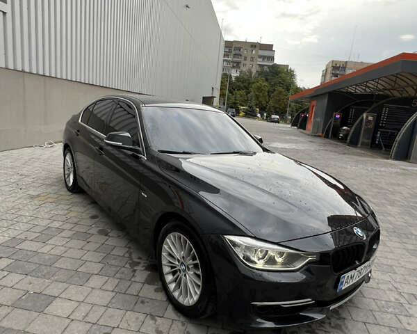 БМВ 3 Серия, объемом двигателя 2 л и пробегом 219 тыс. км за 12800 $, фото 12 на Automoto.ua