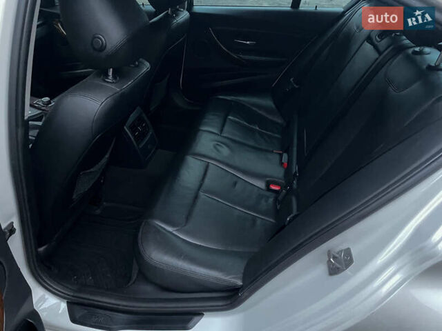 БМВ 3 Серія, об'ємом двигуна 2 л та пробігом 239 тис. км за 9650 $, фото 6 на Automoto.ua