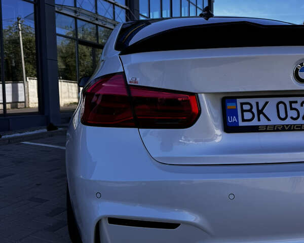 БМВ 3 Серія, об'ємом двигуна 2 л та пробігом 246 тис. км за 14000 $, фото 8 на Automoto.ua