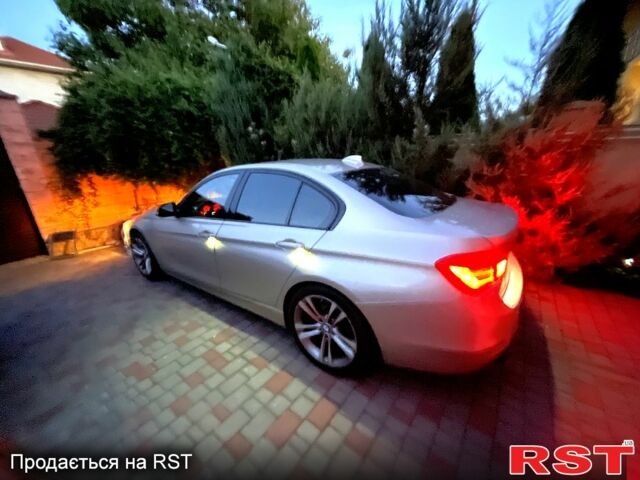 БМВ 3 Серия, объемом двигателя 2 л и пробегом 321 тыс. км за 12500 $, фото 3 на Automoto.ua