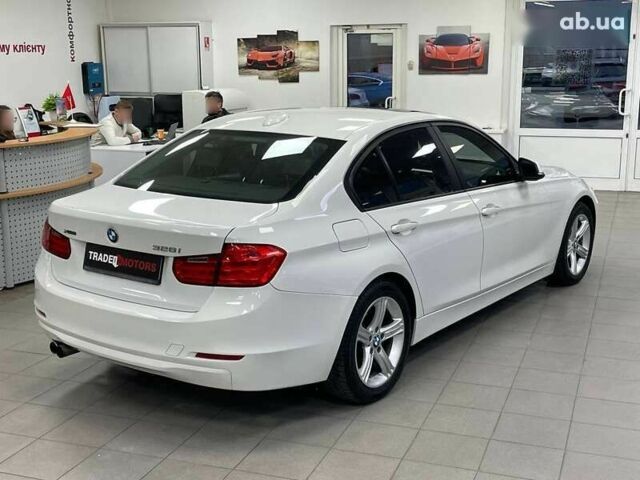 БМВ 3 Серия, объемом двигателя 2 л и пробегом 158 тыс. км за 13990 $, фото 13 на Automoto.ua