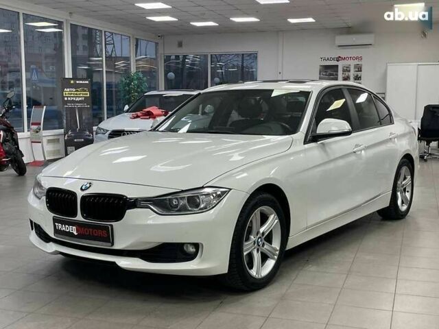 БМВ 3 Серия, объемом двигателя 2 л и пробегом 158 тыс. км за 13990 $, фото 5 на Automoto.ua