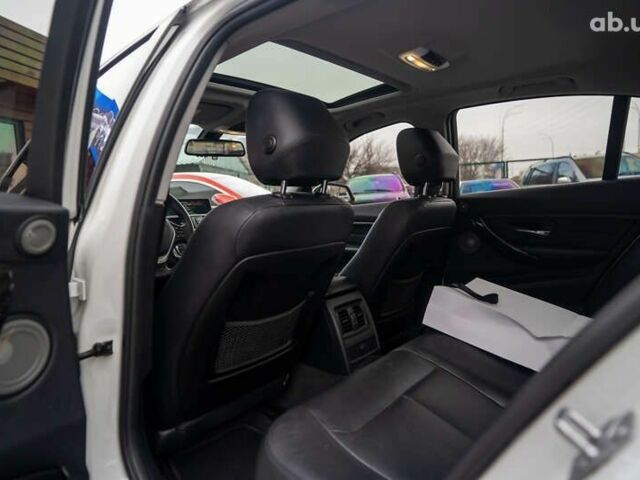 БМВ 3 Серия, объемом двигателя 3 л и пробегом 211 тыс. км за 13700 $, фото 25 на Automoto.ua