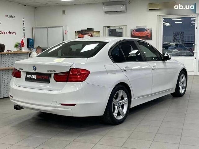 БМВ 3 Серия, объемом двигателя 2 л и пробегом 158 тыс. км за 13990 $, фото 12 на Automoto.ua