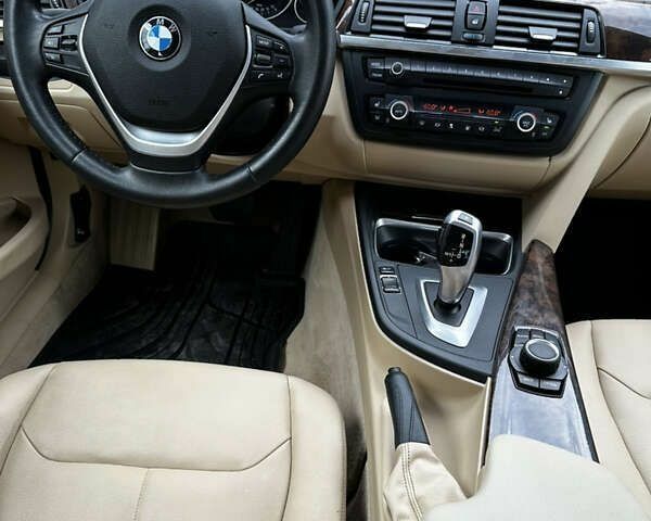 БМВ 3 Серия, объемом двигателя 2 л и пробегом 196 тыс. км за 11100 $, фото 18 на Automoto.ua