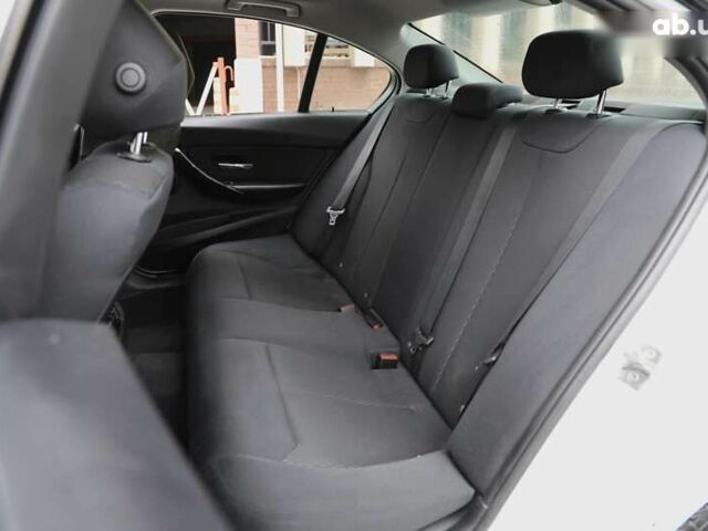 БМВ 3 Серия, объемом двигателя 2 л и пробегом 180 тыс. км за 13000 $, фото 7 на Automoto.ua