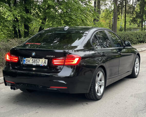 БМВ 3 Серія, об'ємом двигуна 2 л та пробігом 154 тис. км за 13900 $, фото 24 на Automoto.ua