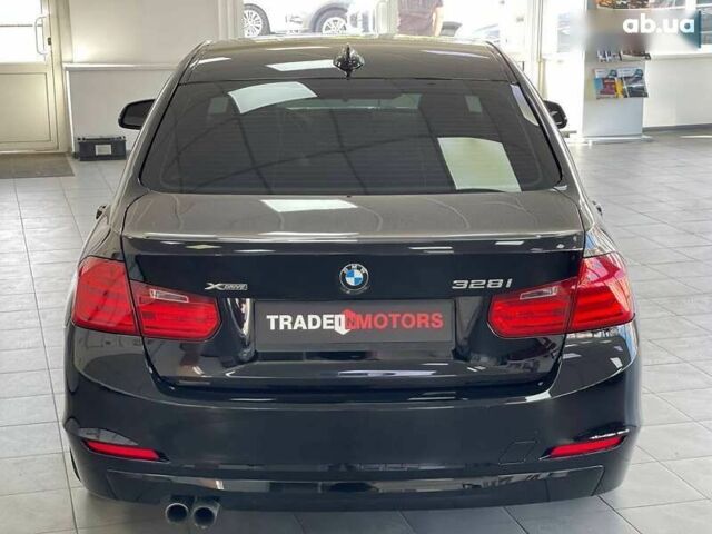 БМВ 3 Серия, объемом двигателя 2 л и пробегом 160 тыс. км за 12490 $, фото 10 на Automoto.ua