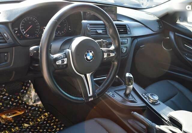 БМВ 3 Серія, об'ємом двигуна 2 л та пробігом 100 тис. км за 13999 $, фото 14 на Automoto.ua